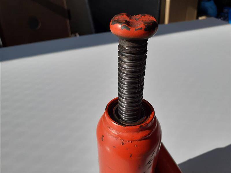 ジャッキ 工具付き マサダ製作所 NP-4 4トン(中古)