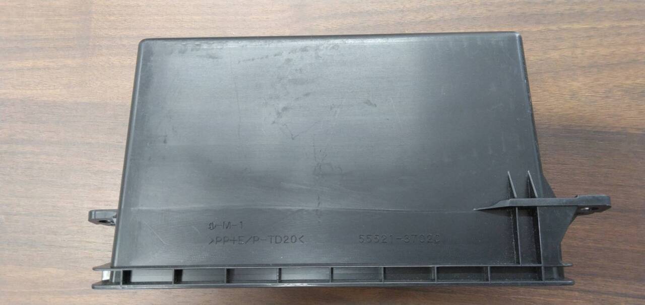 【トヨタ】【ステレオオープニングカバー】【55521-37020】(中古)?