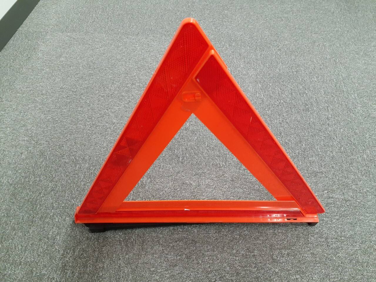三角版 ケースあり(中古)