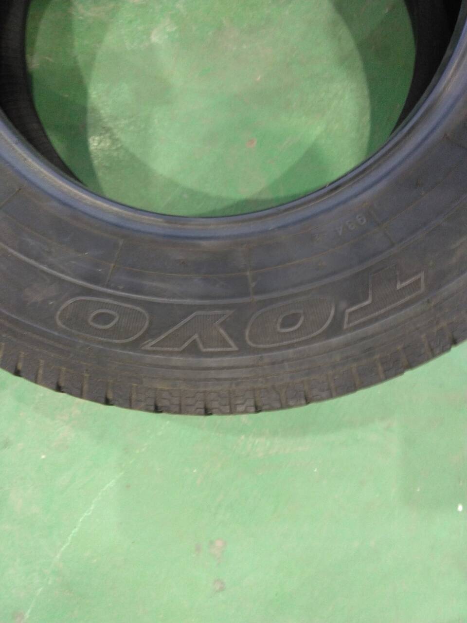 弥富纏め売り スタッドレスタイヤ タイヤのみ 4本 TOYO 165-13LT 6PR(中古)