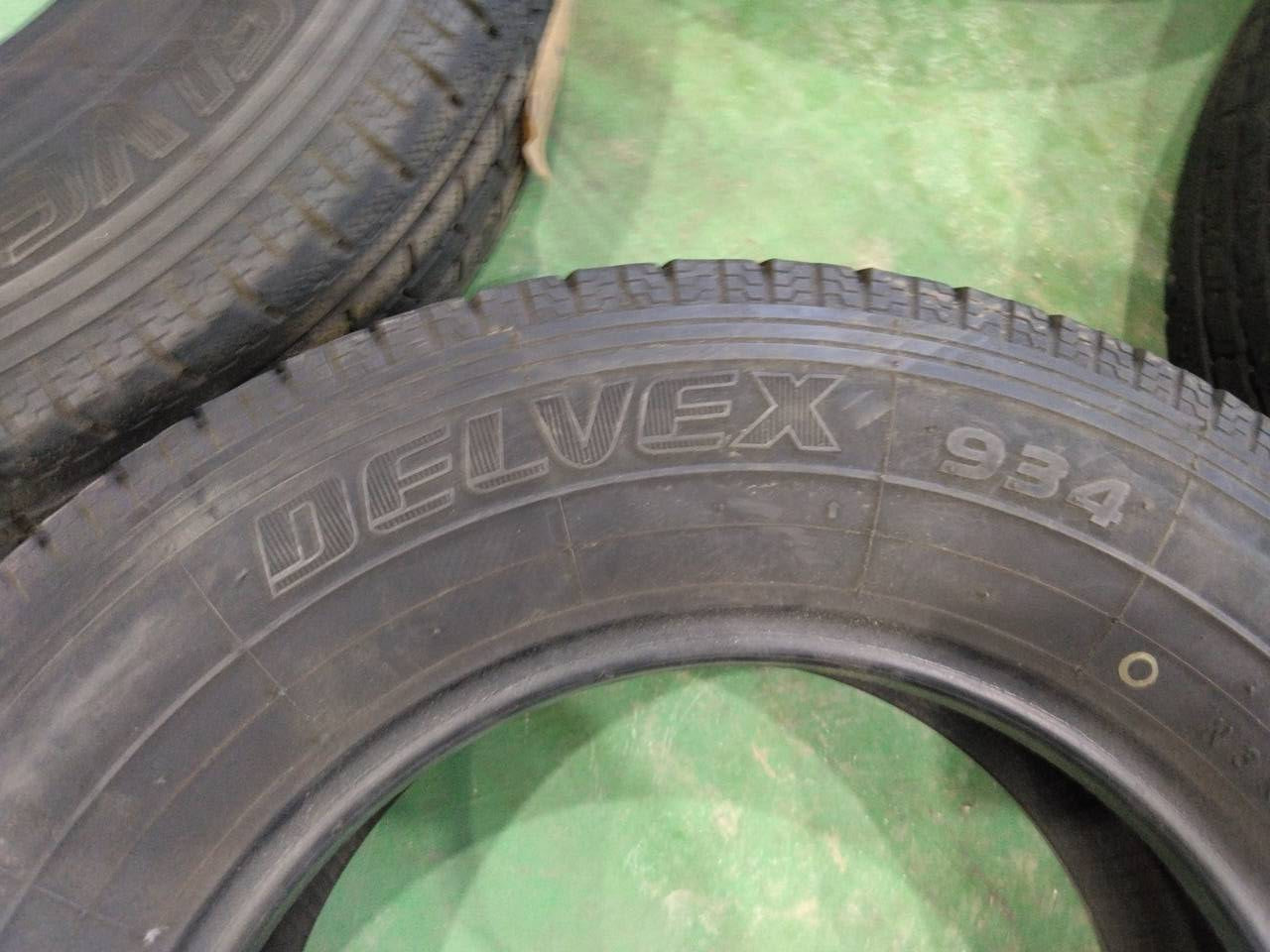 弥富纏め売り スタッドレスタイヤ タイヤのみ 4本 TOYO 165-13LT 6PR(中古)