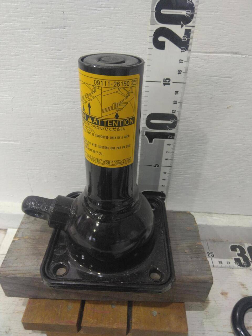 ジャッキ 【工具付き】【トヨタ】 品番:09111-26150 2トン(中古)