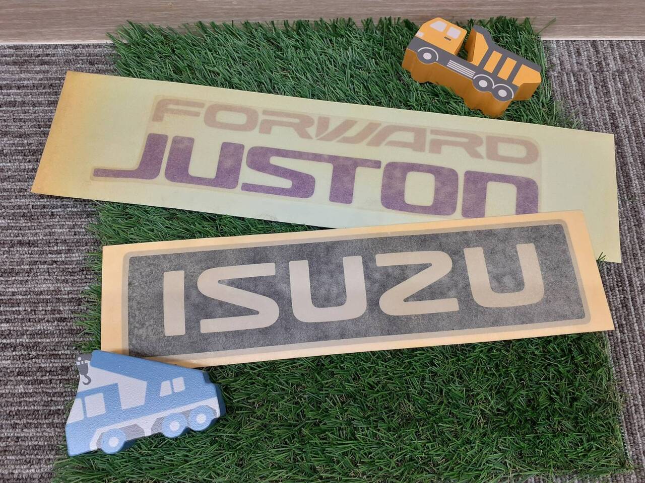 ステッカー FORWARD JUSTON、ISUZU(中古)