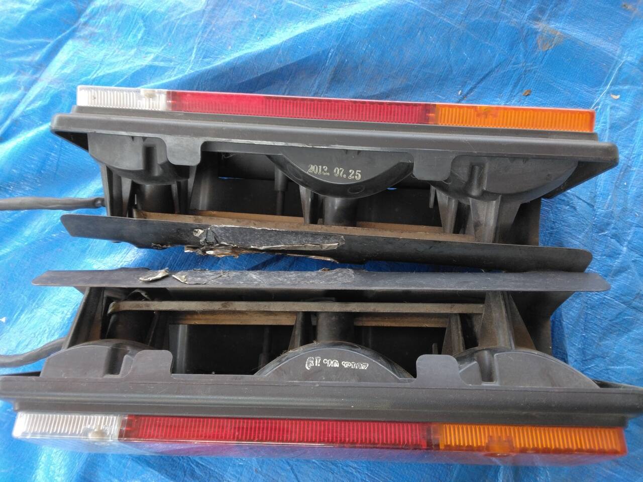 テールランプ キャンター TQG-FEB73 左右 MK580766(中古)