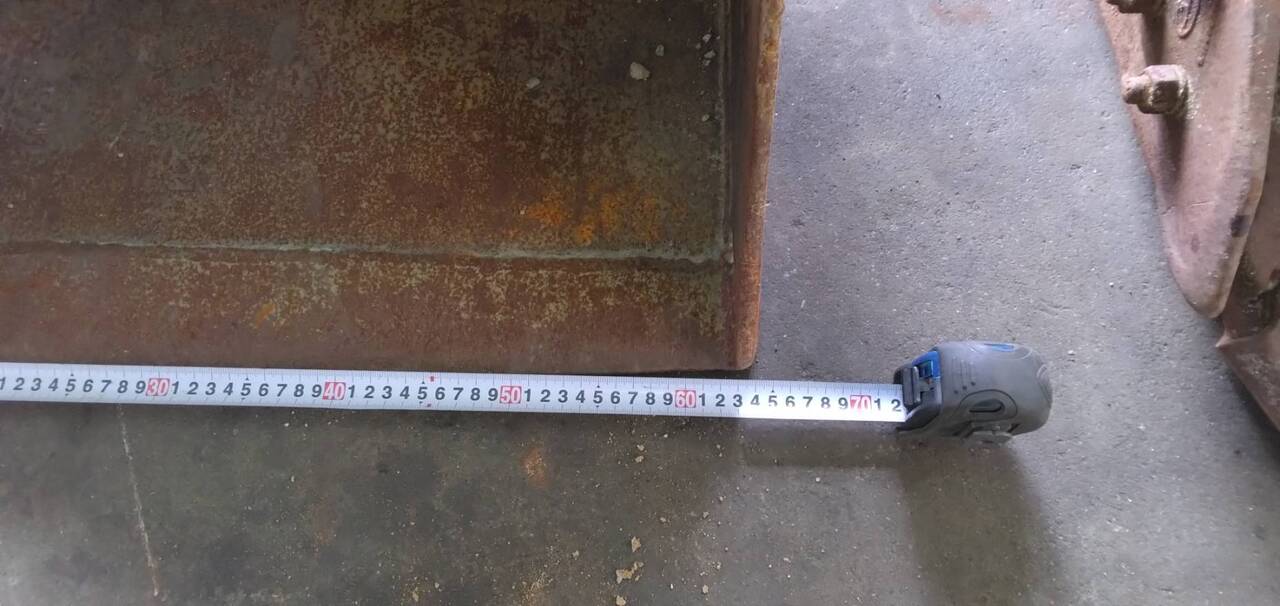 バケット 【コベルコ建機】【SK30SR-3から取り外し】 (中古)