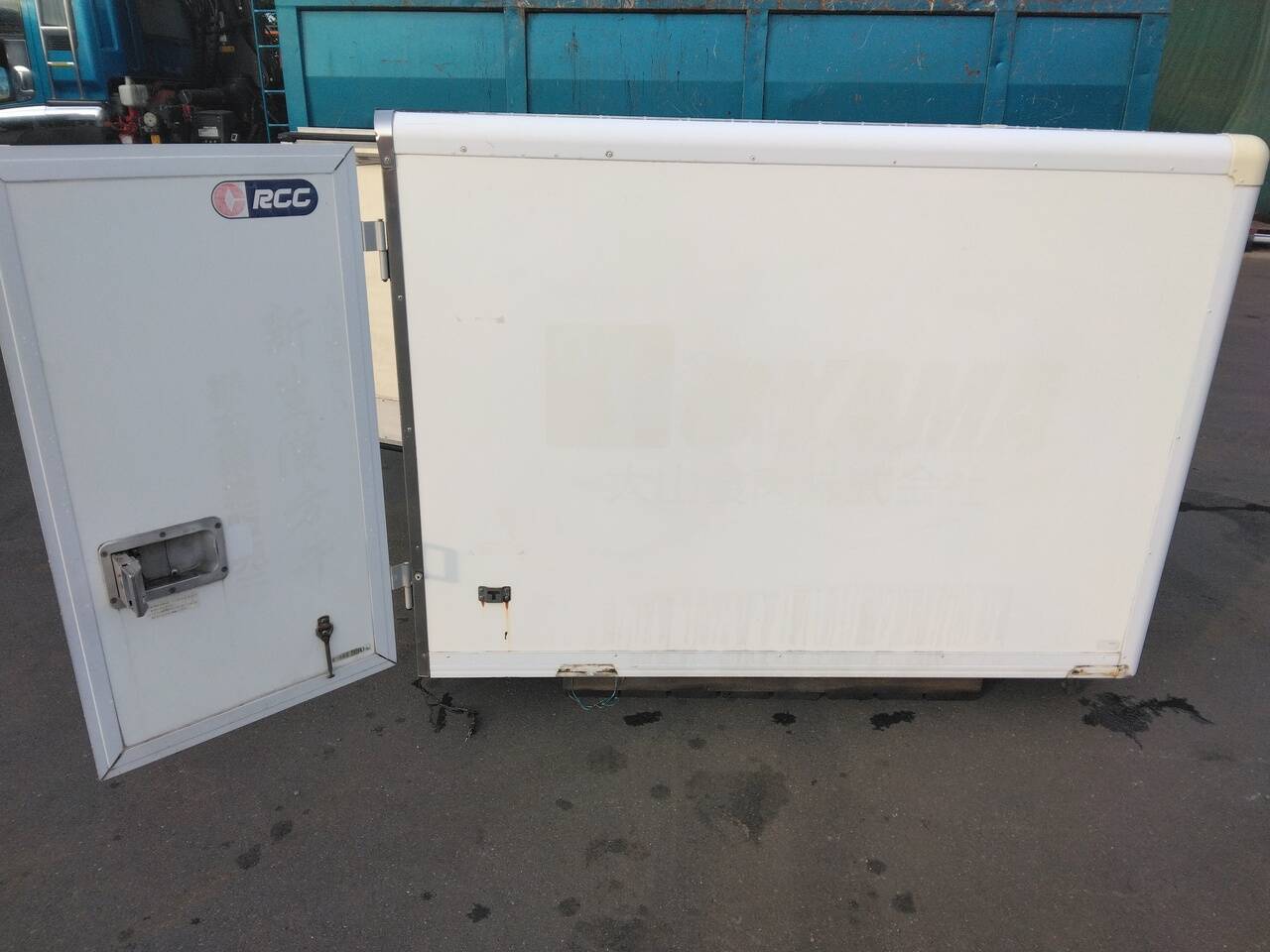 三菱 業務用冷蔵庫 TDC10CXH1-T02 三菱ミニキャブ U61Tから取り外し(中古)