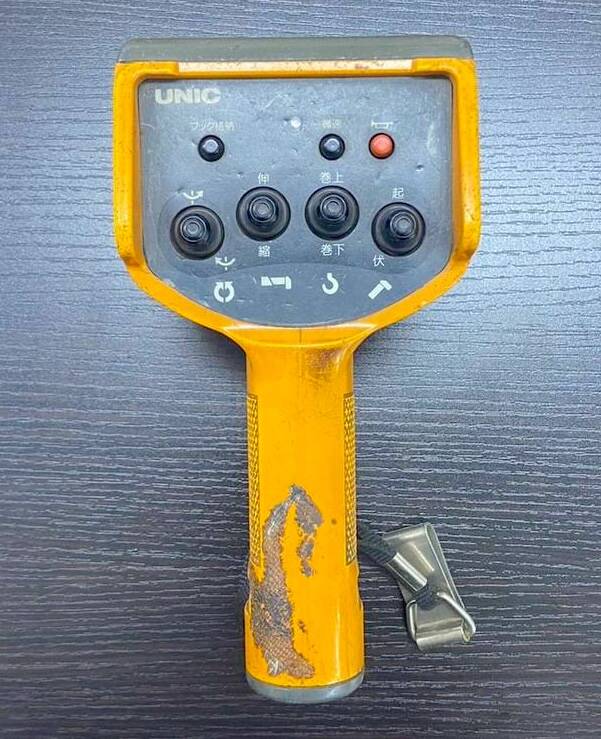 ラジコン 送信機 UNIC 【通電確認済み】(中古)