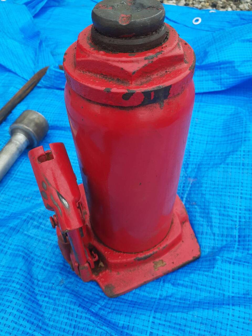 ジャッキ 工具付き 15トン(中古)