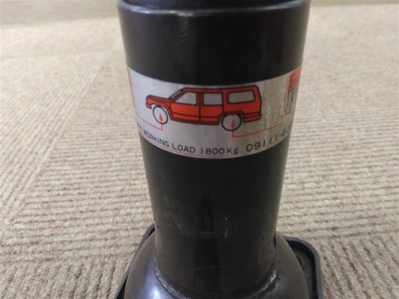 ジャッキ ジャッキのみ トヨタ 1.8トン(中古)