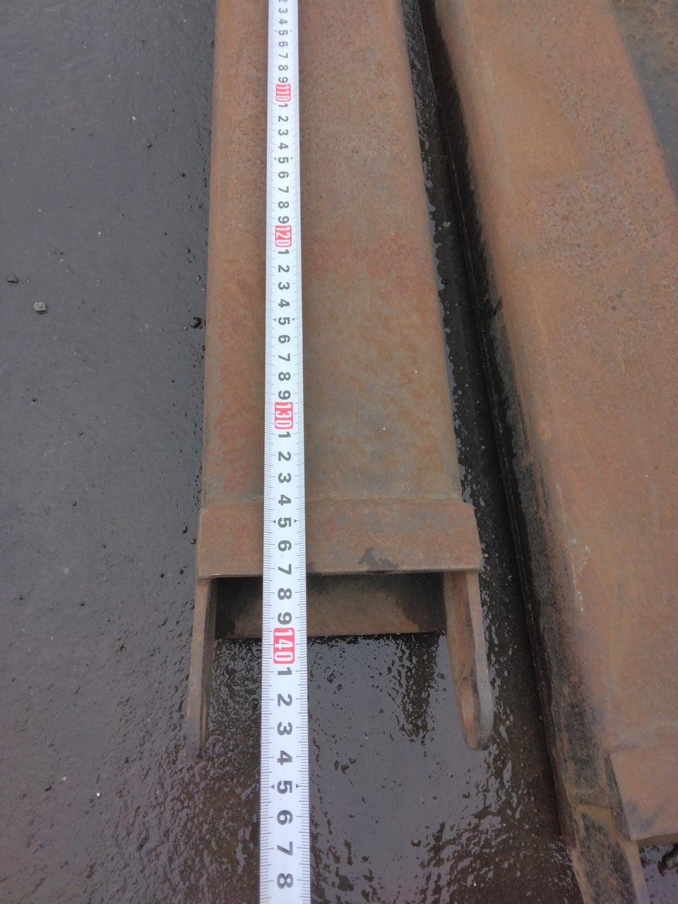 サヤ フォークリフト フォク鞘 サイズ :長さ1450mm、厚さ(外側)高さ70mm 幅120mm(中古)