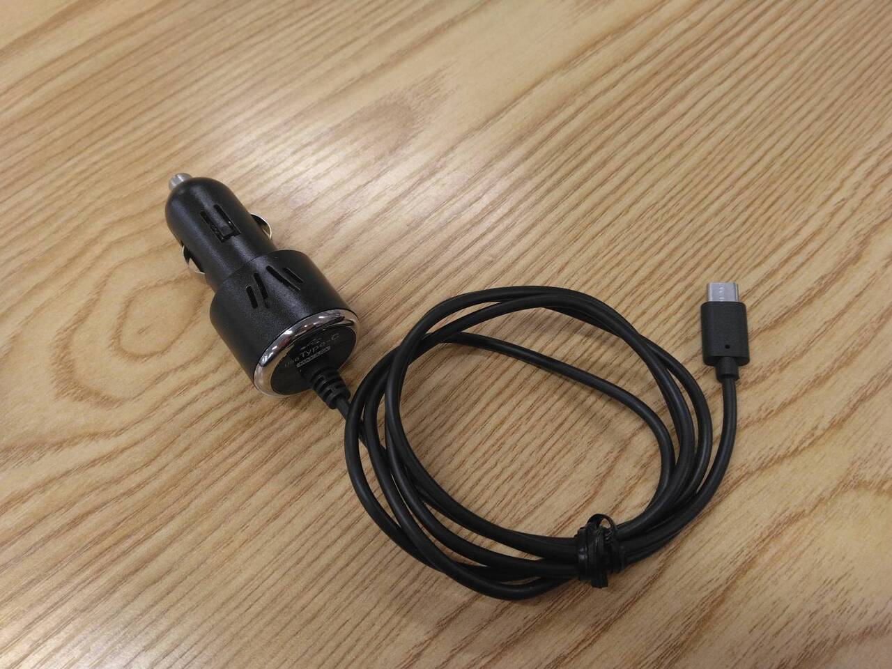 シガーソケット 充電器 Tyoe-C(中古)
