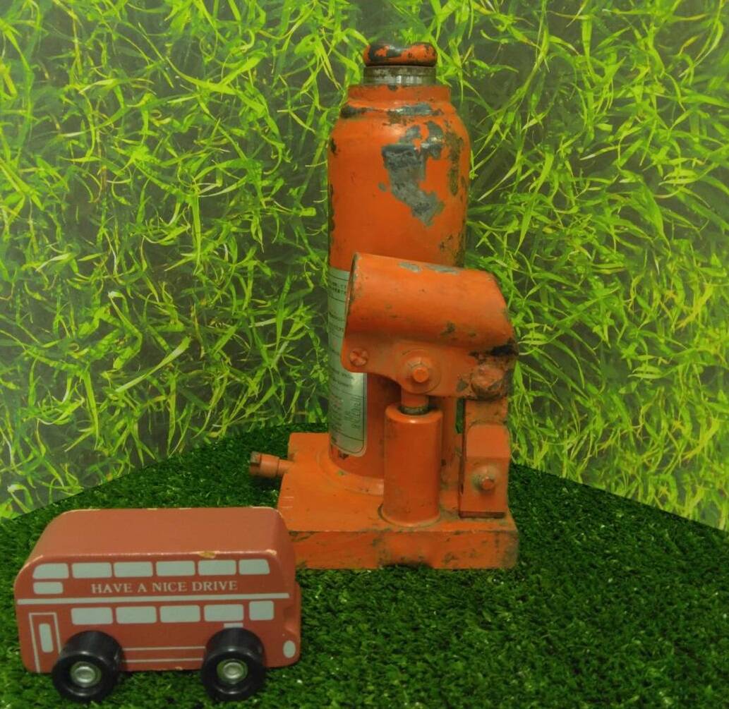 ジャッキ ジャッキのみ マサダ製作所 NP-4I 4トン(中古)
