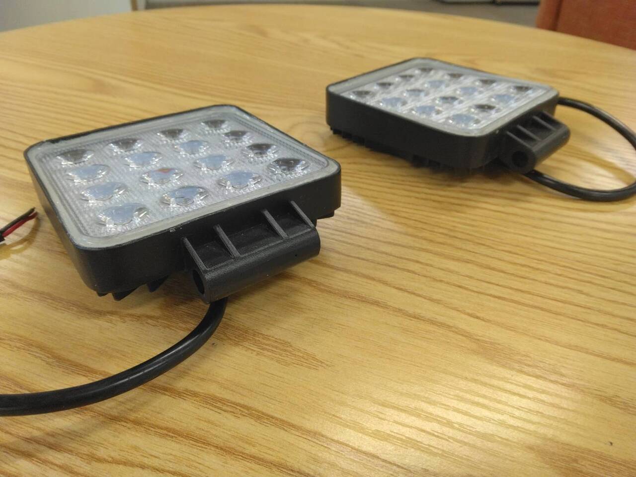 LED ワークライト 2個(中古)