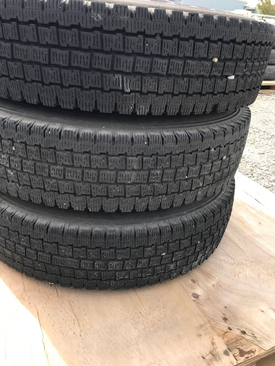 タイヤ 6本セット スタッドレス ブリジストン 6.50R16LT (中古)