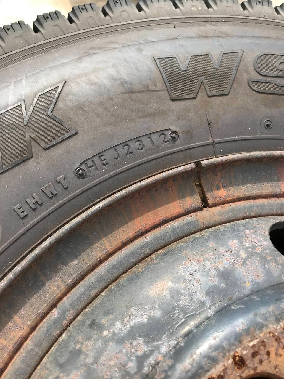 タイヤ 6本セット スタッドレス ブリジストン 6.50R16LT (中古)