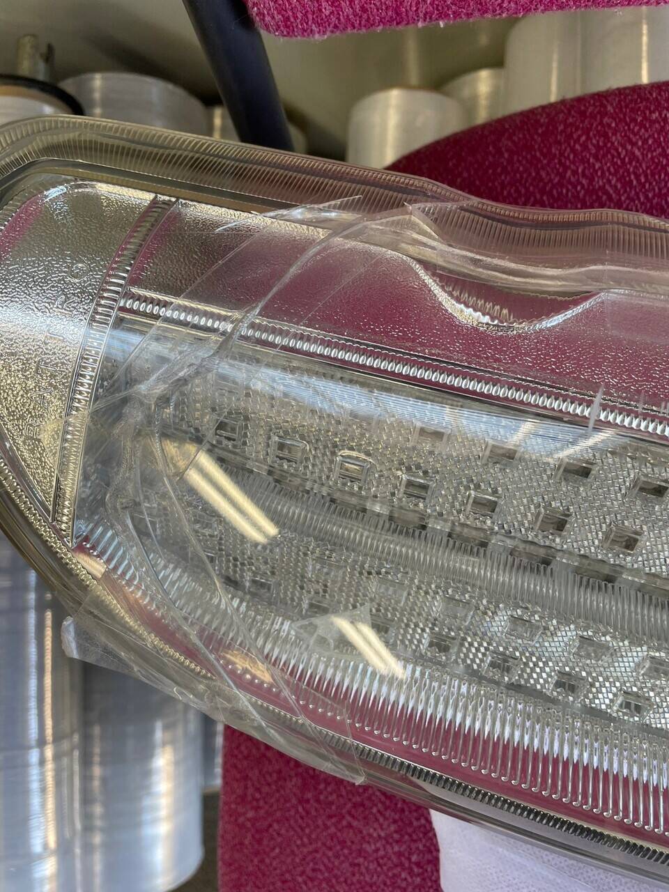 ハイエース 200系 テールライトクリア(中古)