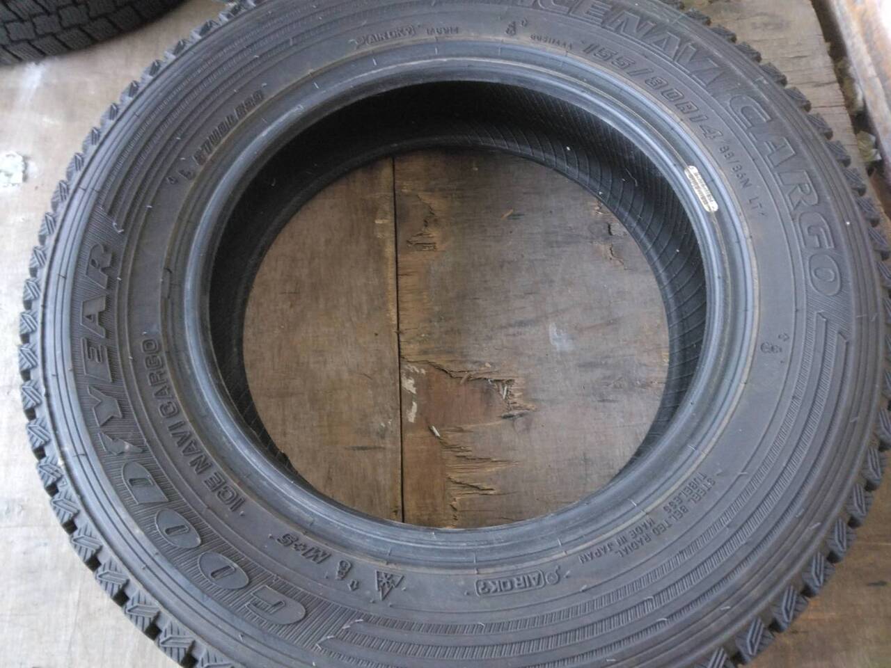 スタッドレスタイヤ 4本 グットイヤー 155/80R14(中古)