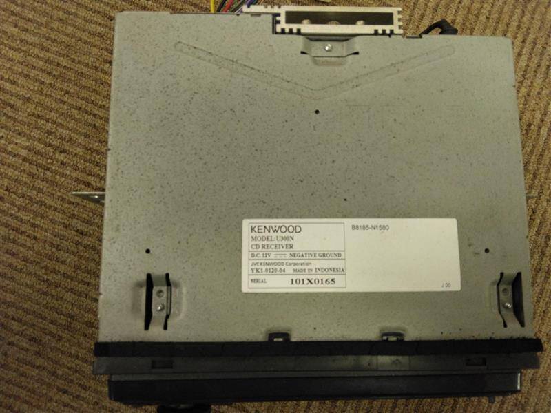 カーステレオ ケンウッド U300N(中古)