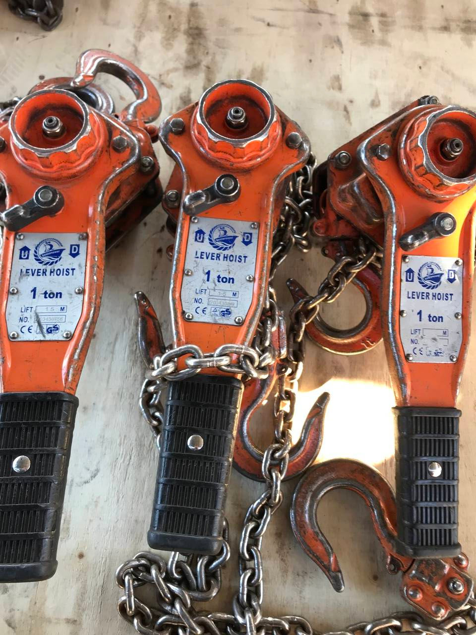 レバーホイスト 3本セット 1トン 1,5M(中古)