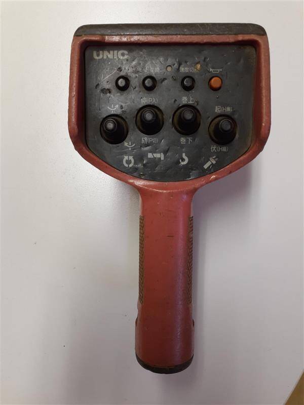 ラジコン 送信機 UNIC RC-500FA いすゞフォワード KL-FSR34M4Rより回収(中古)