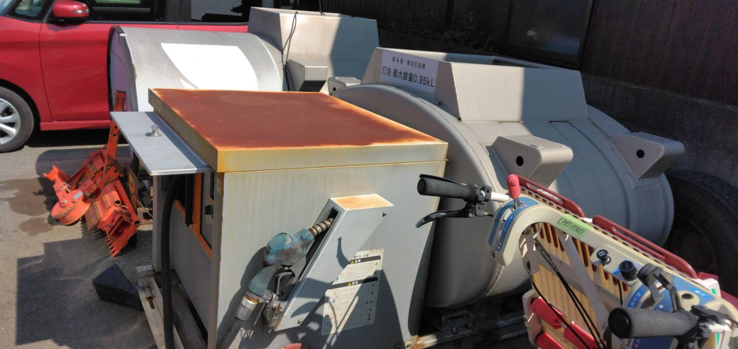タンクローリー【動作確認済】 タツノ 灯油 タンク L100 950L (中古)