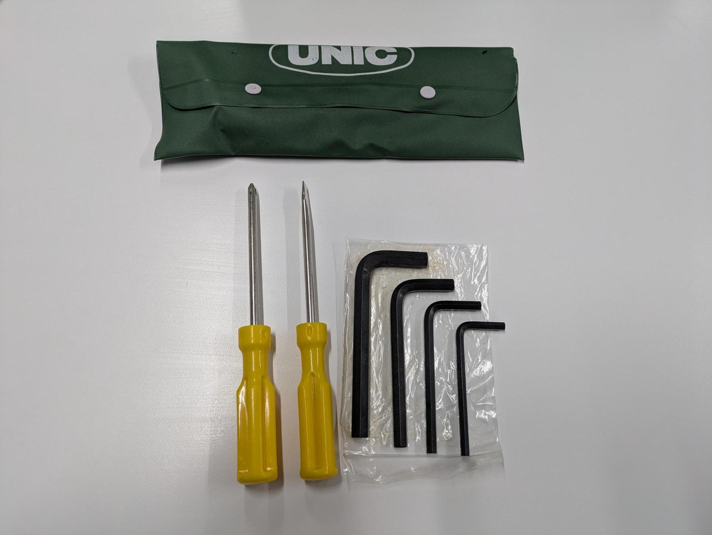 工具セット 古川ユニック純正 3点ドライバとレンチセット 収納袋付き(中古)