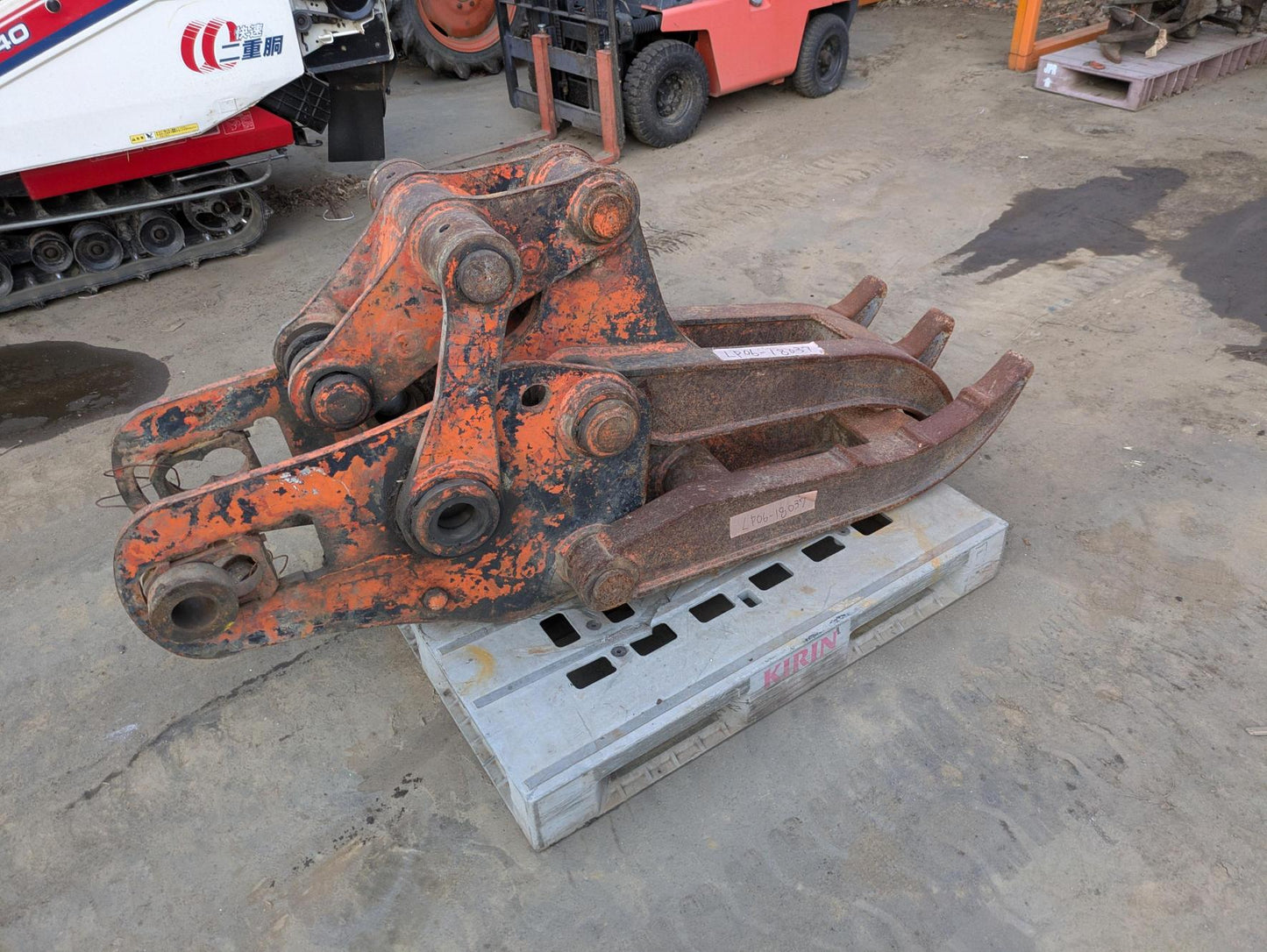 フォークグラップル フォーク ハサミ ピン径:32.9mm アーム幅:330mm(中古)