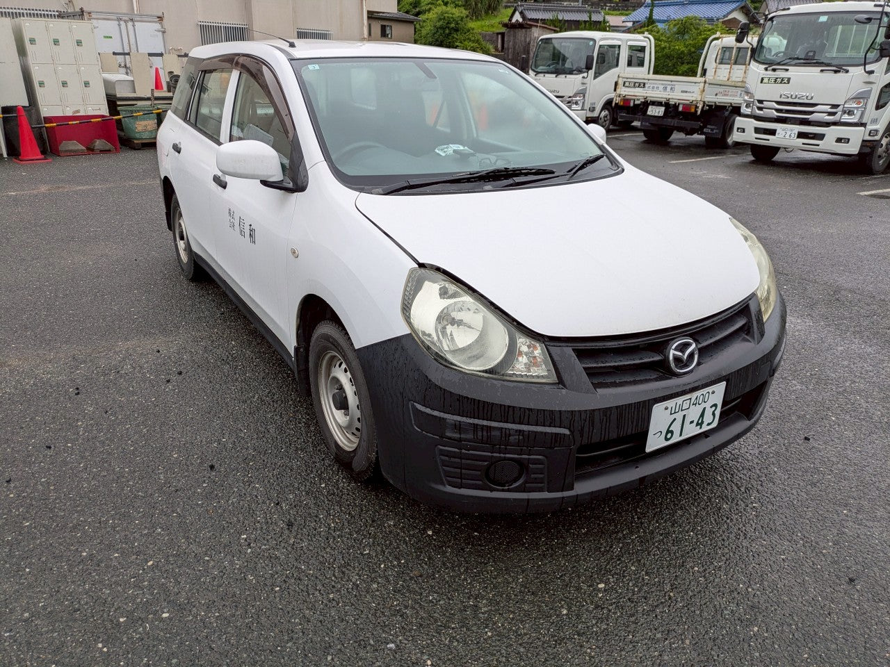 車両_DBF-BVY12_532016ファミリアバン