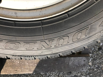 タイヤ　６本セット　ダンロップ　185/75R15 106/104L LT   （中古）