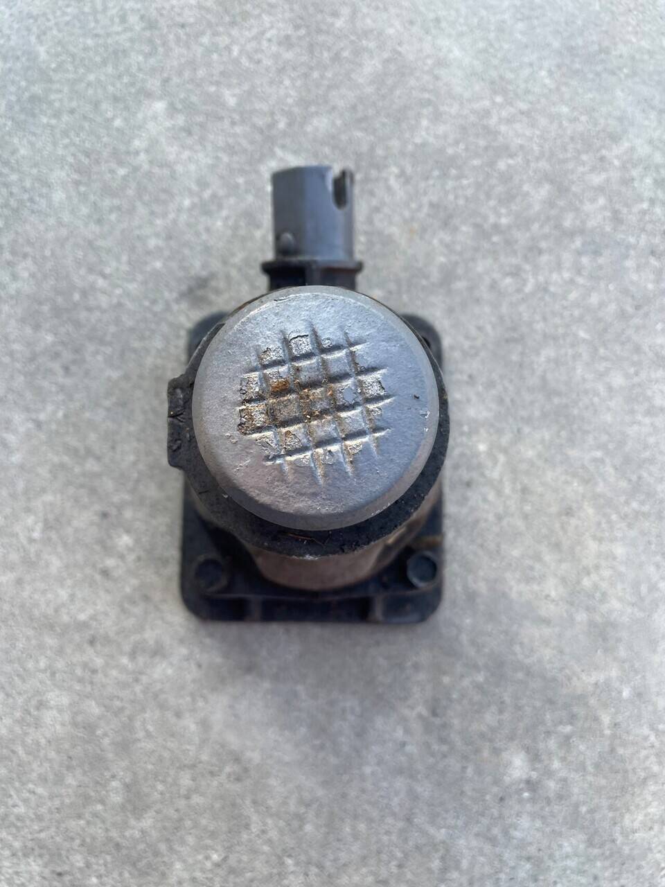 ジャッキ　工具付き　日産　３トン（中古）