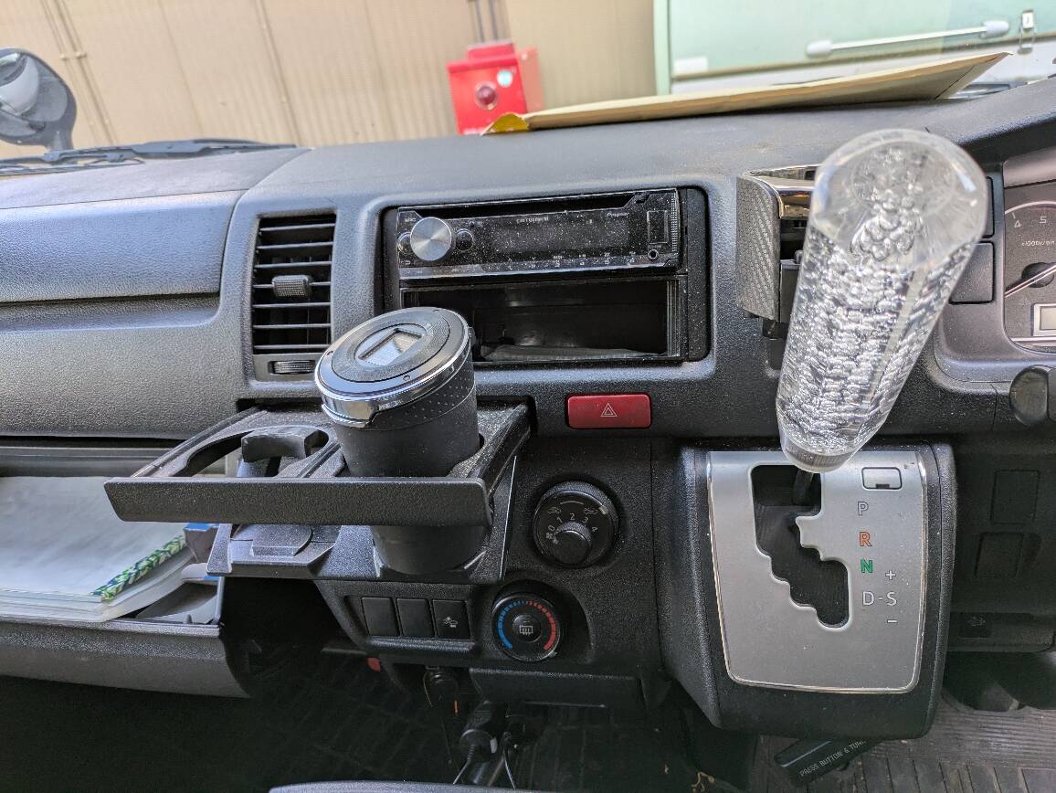 シフトノブ　AT　（中古）