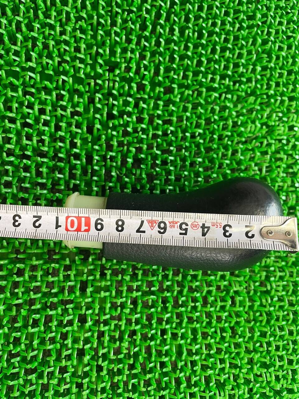 シフトノブ　　純正　６MT　（中古）