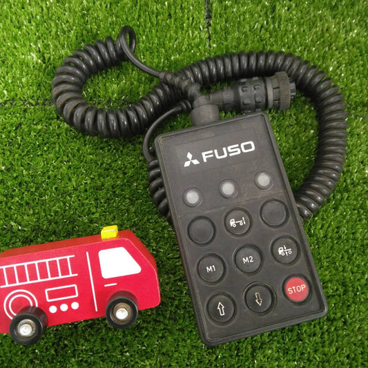 外　エアサスコントローラー　三菱フソウ（中古）