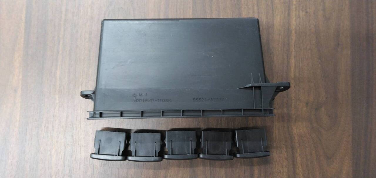 オーディオパネル ステレオオープニングカバー 1DIN 2DIN （トヨタ)　（中古）