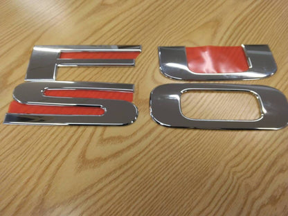 エンブレム三菱ふそう　FUSO　（中古）