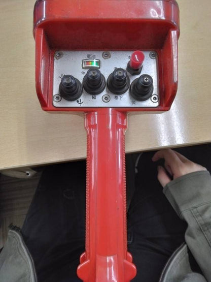 ラジコン　送信機のみ　UNIC　RC-30R-3　【通電確認でいず】（中古）