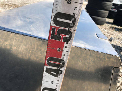 工具箱　横約900mm×奥行約360mm ×高さ約450mm　（中古）