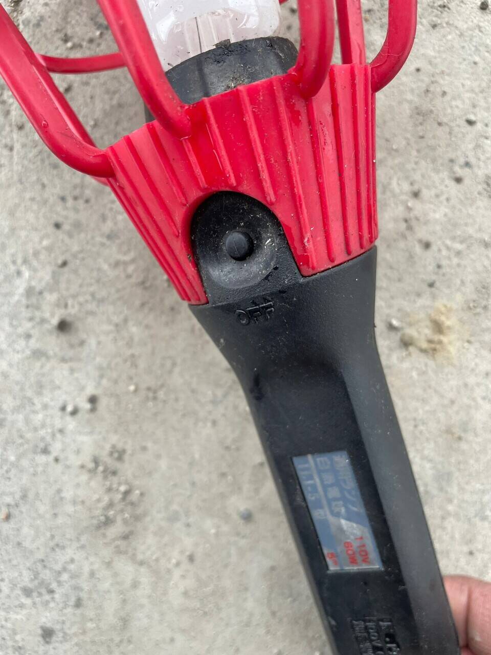 電球　HATAYA　110V　60W　（中古）