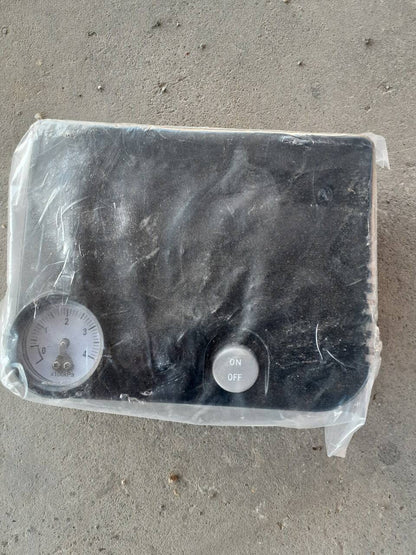 エアーコンプレッサー　タイヤ用　（中古）