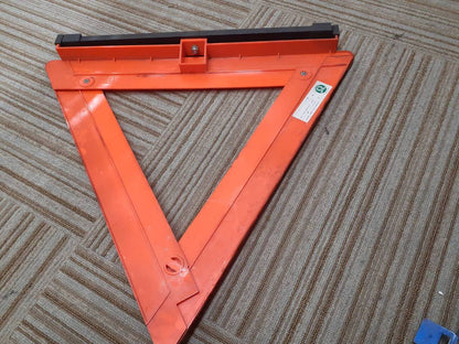 三角版　ケースあり（中古）