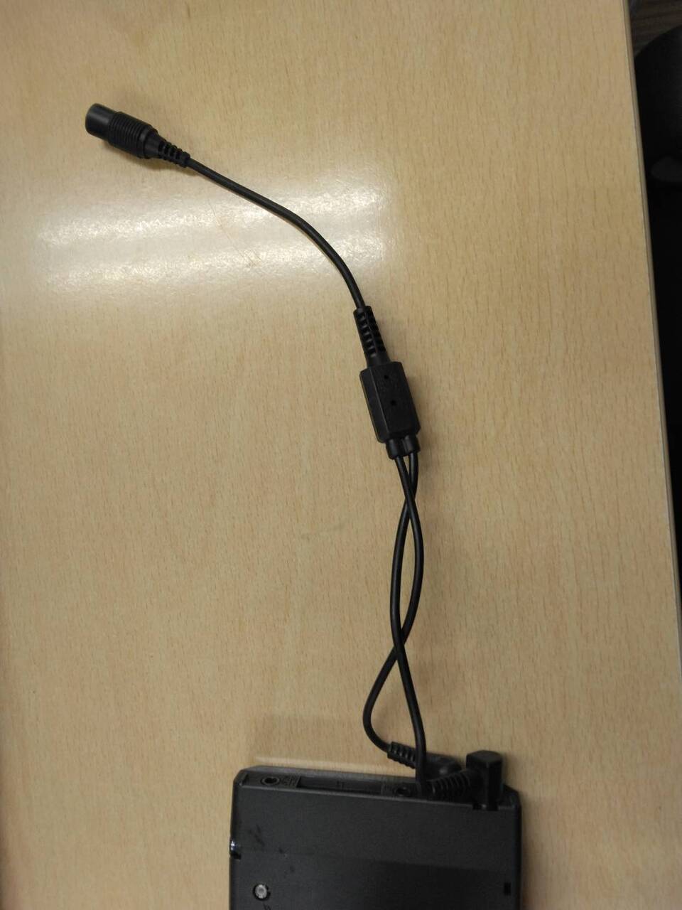 ナビ　　Panasonic　CN-GP5005VD（中古）
