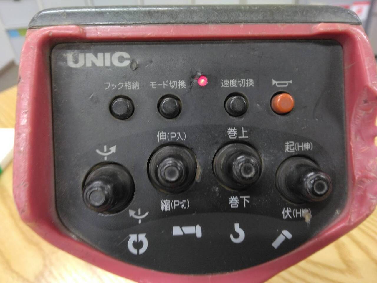 ラジコン　送信機のみ【通電確認済】　UNIC　RC-500FA　コンドルSS KK-MK122GSより回収（中古）