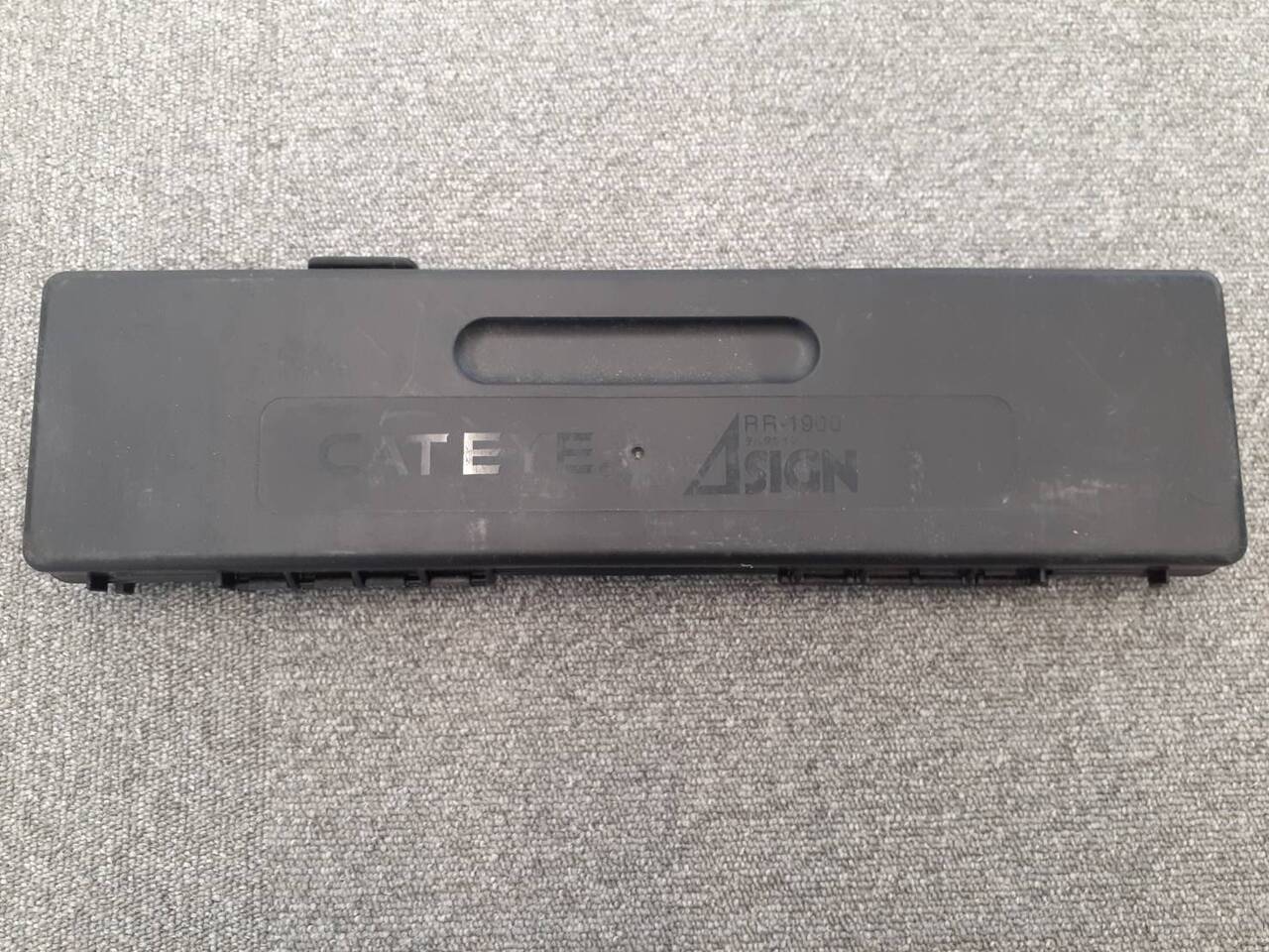 三角版　停止表示板　キャットアイ　RR-1900 （中古）