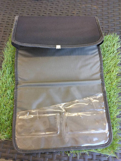 車検証ケース　ベンツ（中古）
