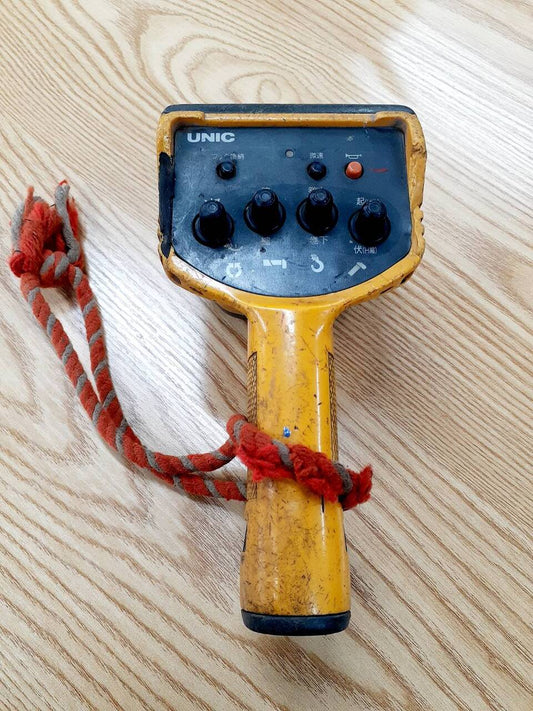 ラジコン　古河ユニック　（中古）