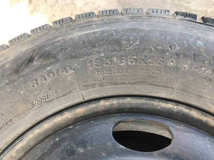 弥富纏め売り タイヤ    スノー4本　ブリジストン　195/85R16 114/112L LT　（中古）
