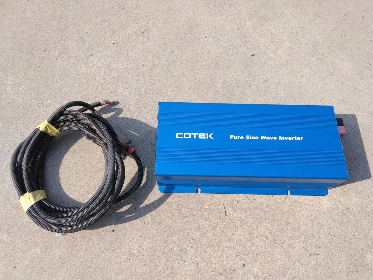 インバーター　　メーカー：COTECSK　　型番：1500-112　DA16Tから取り外し　（中古）
