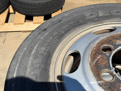 （棚卸まとめ売り）タイヤ　3本　【DUNLOP, YOKOHAMA】【245/70R19.5】（中古）