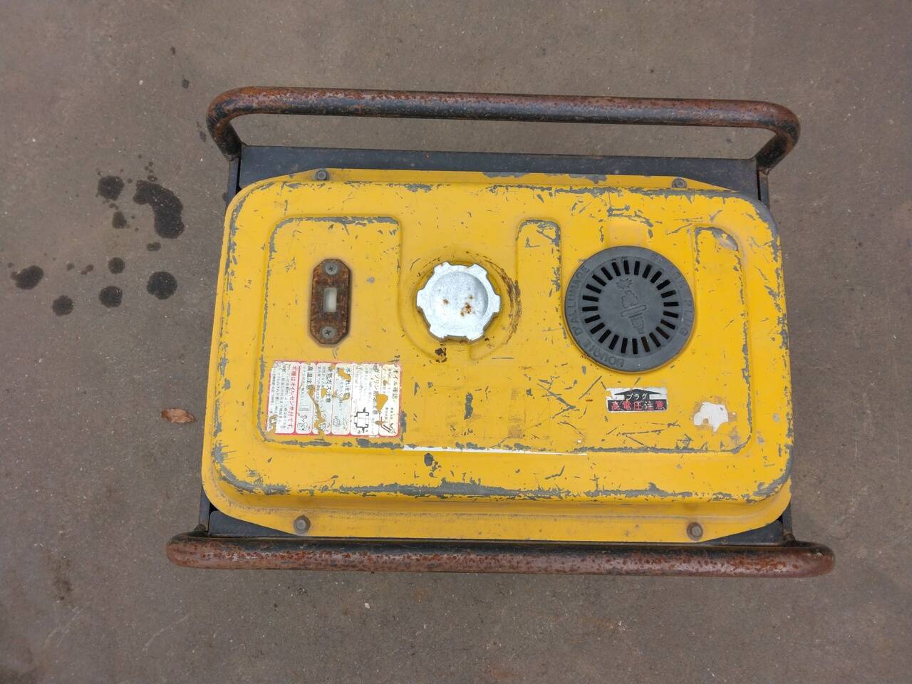 発電機 エンジン発電機 スバル SGL2000 2.0kVA 20A Robin 部品取り（中古）
