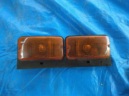 純正サイド　ウィンカー いすゞ　純正　ＩＫＩ5113 ２個セット（中古）